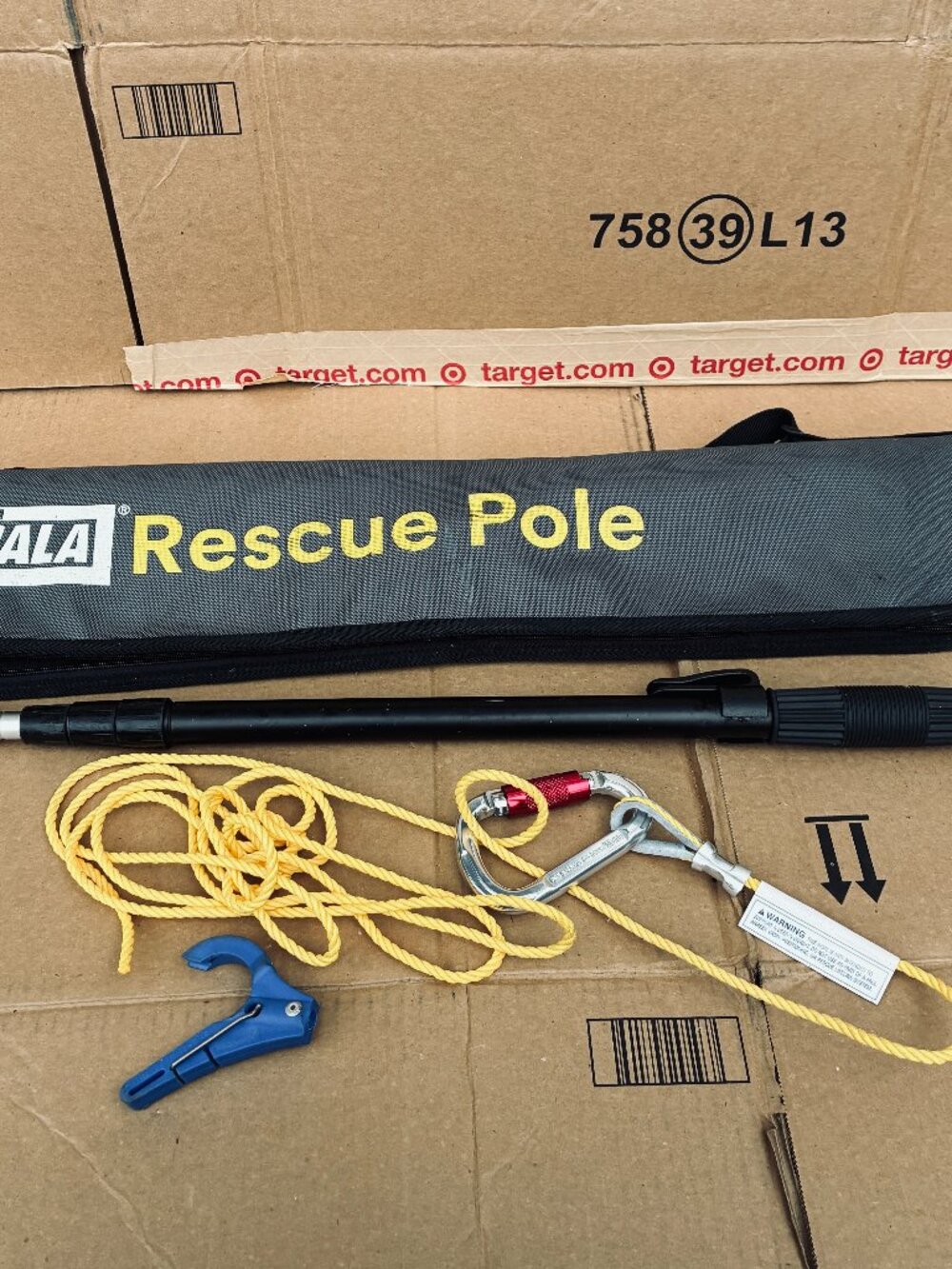 3M DBI-SALA Telescoping Rescue Pole Kit Bag Carabiner Tagline Fall Protection